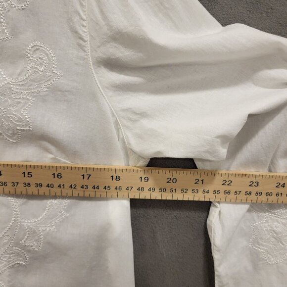 Liz Claiborne Embroidered Shirt Women's Size Medium Button Up Cotton Long Sleeve - Picture 5 of 6